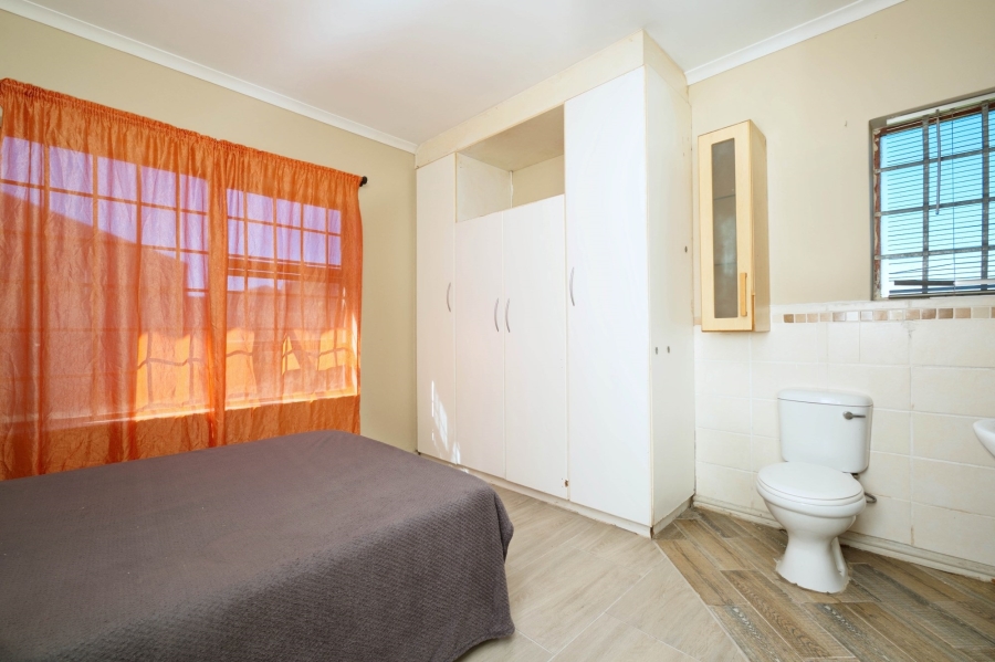 3 Bedroom Property for Sale in Sherwood Eastern Cape